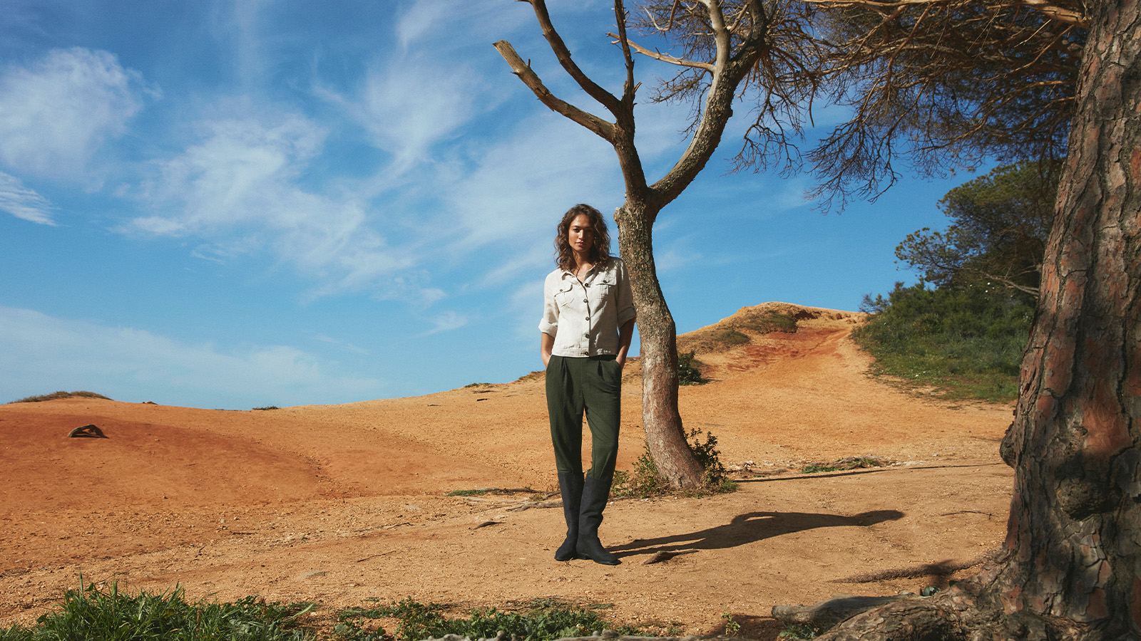 Ako kombinovať ľanovú dámsku košeľu na jar a v lete? Inšpirácie od TATUUM